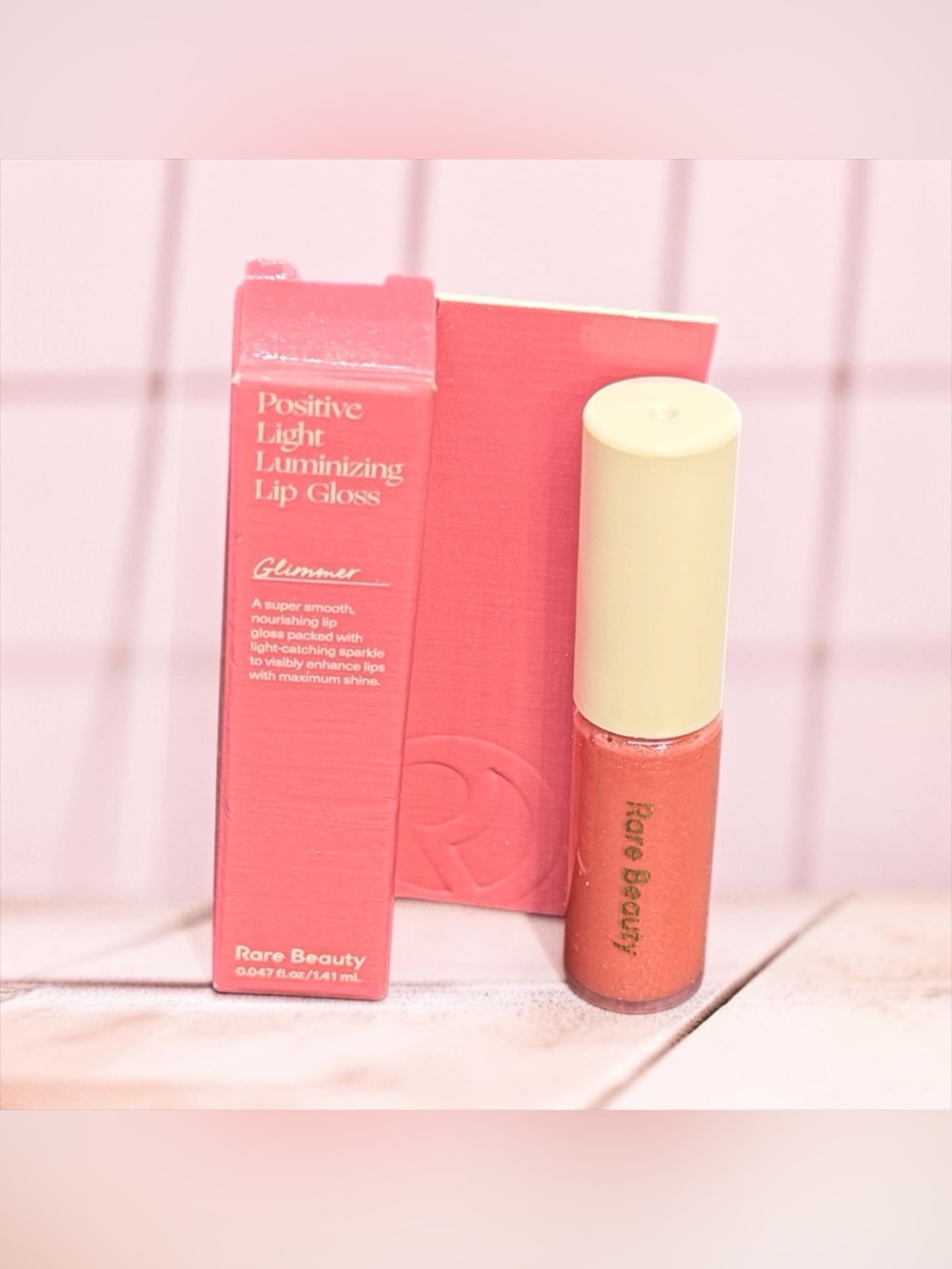 🏷️‼️5/$25🏷️‼️💕RARE BEAUTY💕Positive Light Luminizing Lip Gloss in Glimmer/NIB